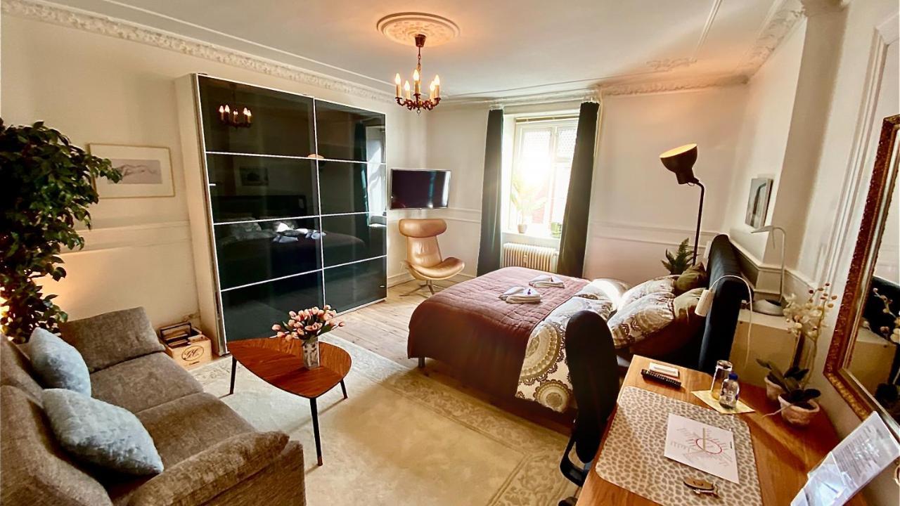 Four Individual Beautiful Spacious Rooms In Stylish Apartment Copenaghen Esterno foto